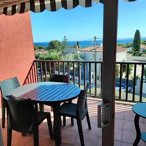 studio-vue-mer-bandol.fr-provencehotel.com/